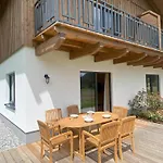 Horská chata Ruheoase Zwischen Bergen Und Seen Mit Infrarotsauna Hermagor-Pressegger See