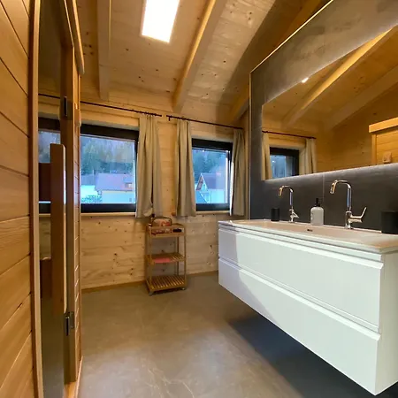 Ruheoase Zwischen Bergen Und Seen Mit Infrarotsauna Chalet