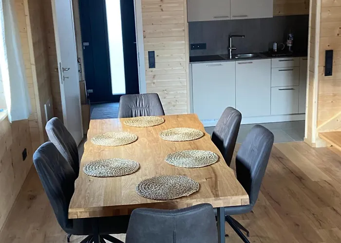 Ruheoase Zwischen Bergen Und Seen Mit Infrarotsauna בקתה